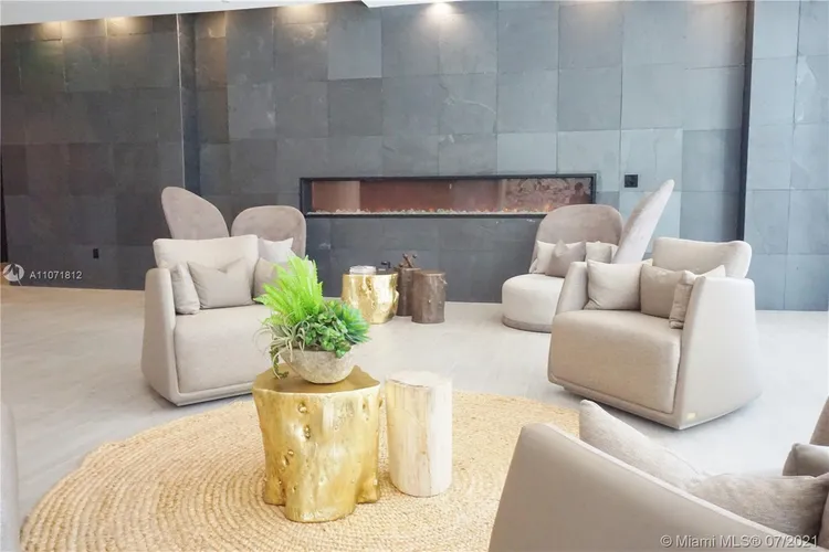 Aria on the Bay #917 image #16