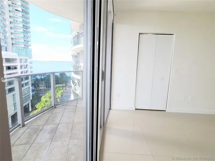 Aria on the Bay #917 image #49