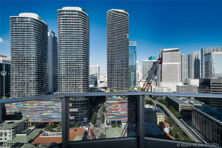 Brickell Flatiron #2412 image #15