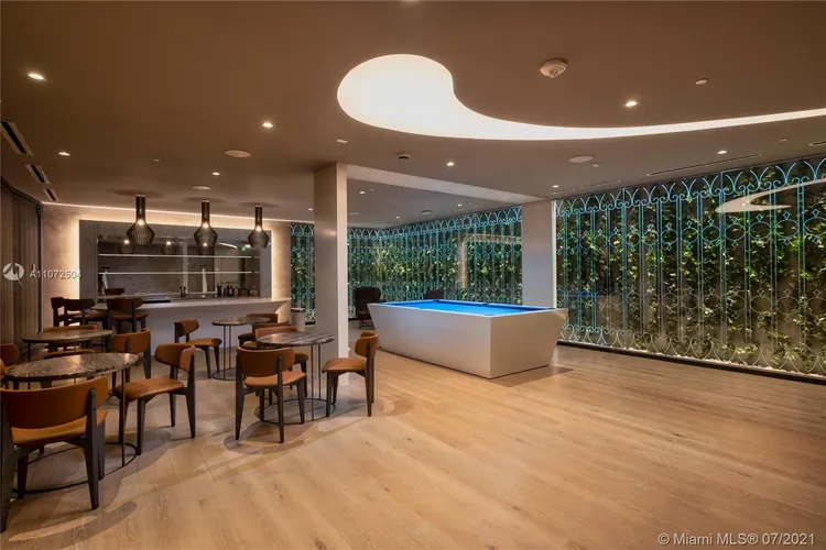 Brickell Flatiron #2412 image #32