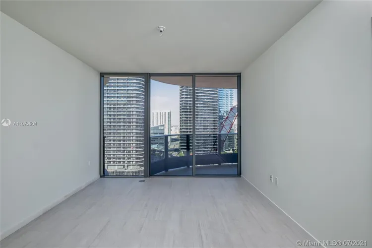 Brickell Flatiron #2412 image #6