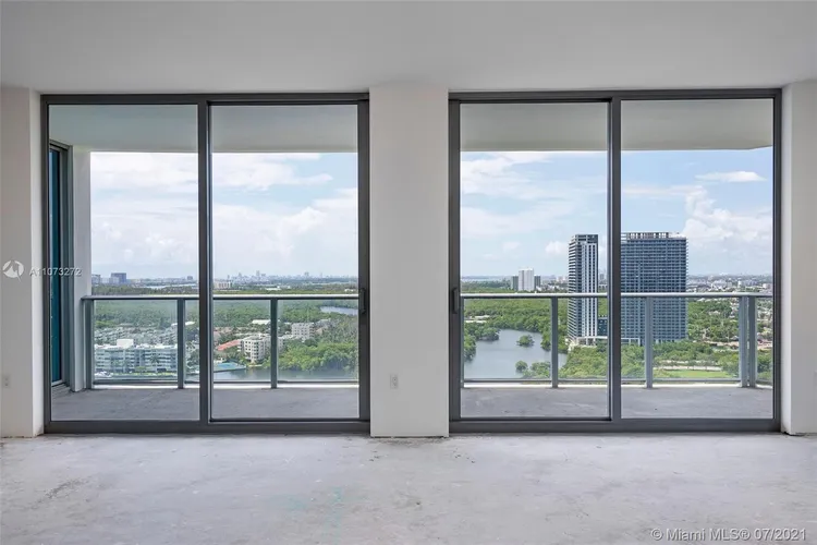 Marina Palms Yacht Club and Residences South Tower #2302 image #12