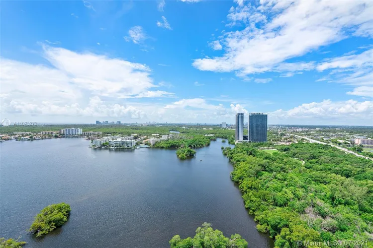 Marina Palms Yacht Club and Residences South Tower #2302 image #17