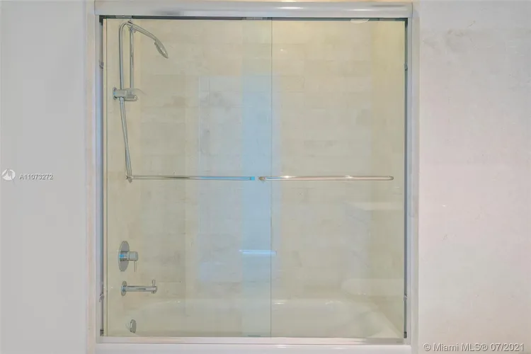 Marina Palms Yacht Club and Residences South Tower #2302 image #25