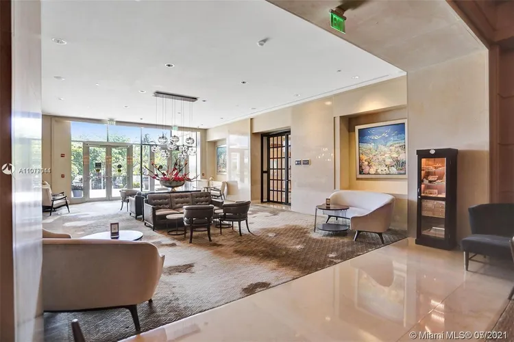 The Four Seasons Residences #3206 image #40