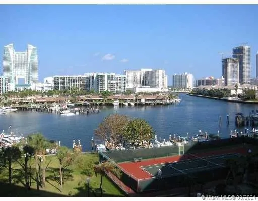 Olympus Towers and Marina #910 image #14