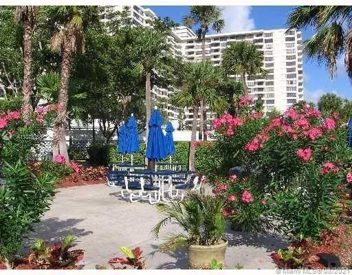 Olympus Towers and Marina #910 image #18