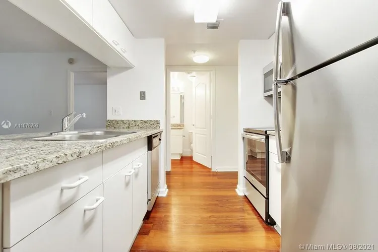 Bay Parc #14F image #11