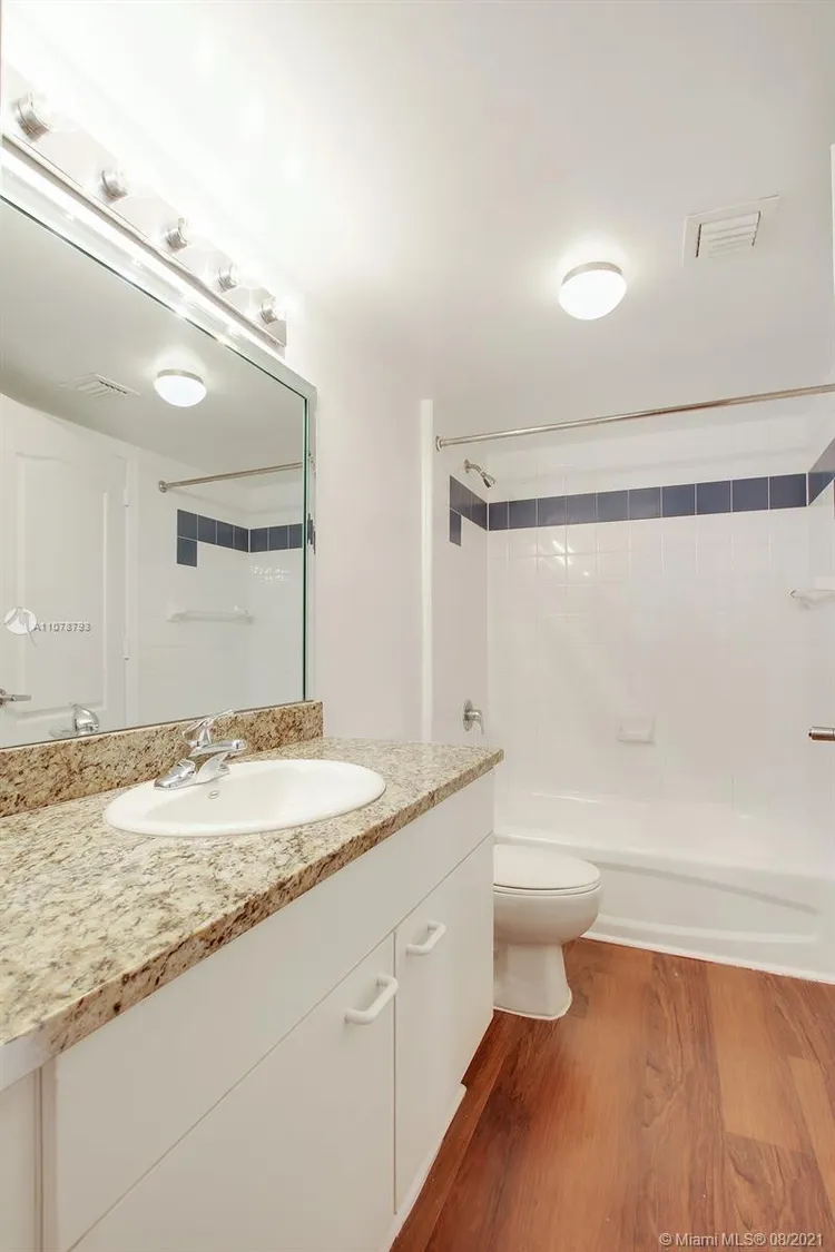 Bay Parc #14F image #19