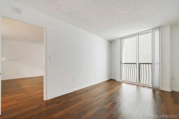 Bay Parc #14F image #20