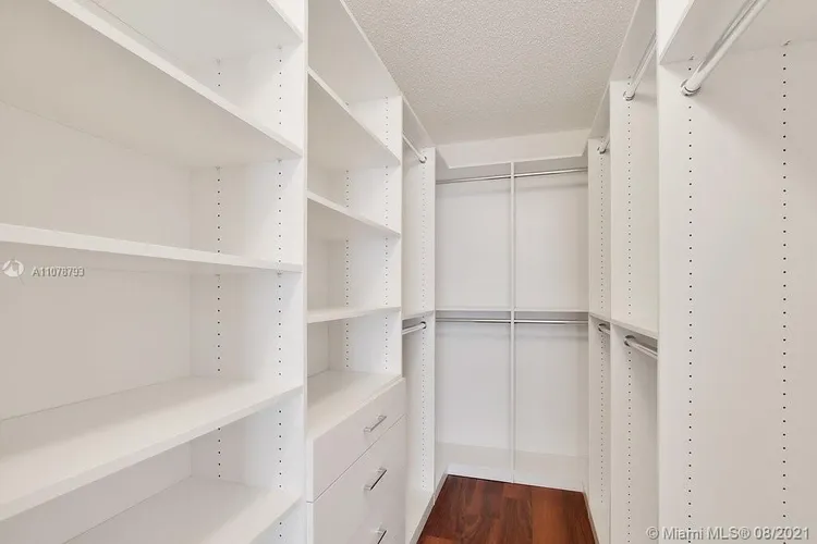 Bay Parc #14F image #22