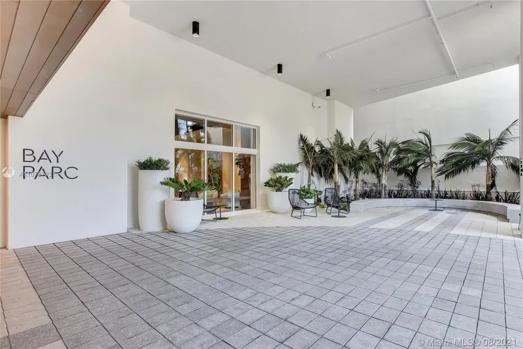 Bay Parc #14F image #34