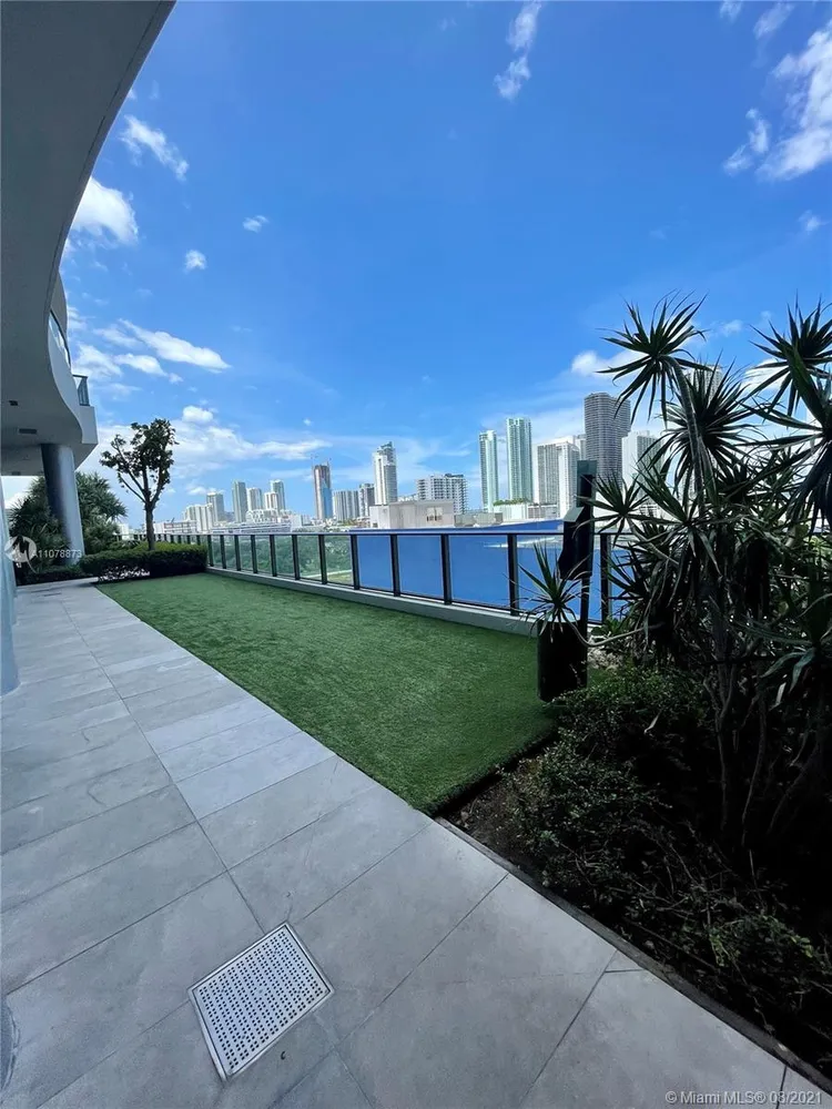 Canvas #1418 image #30