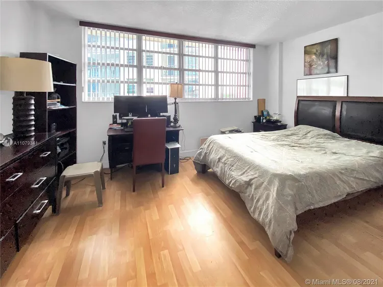 South Bay Club #636 image #7