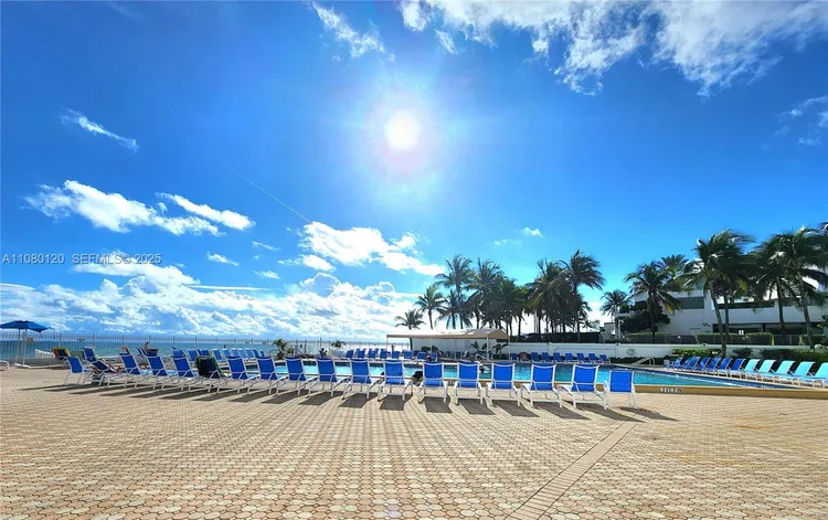 Alexander Towers #407 image #26