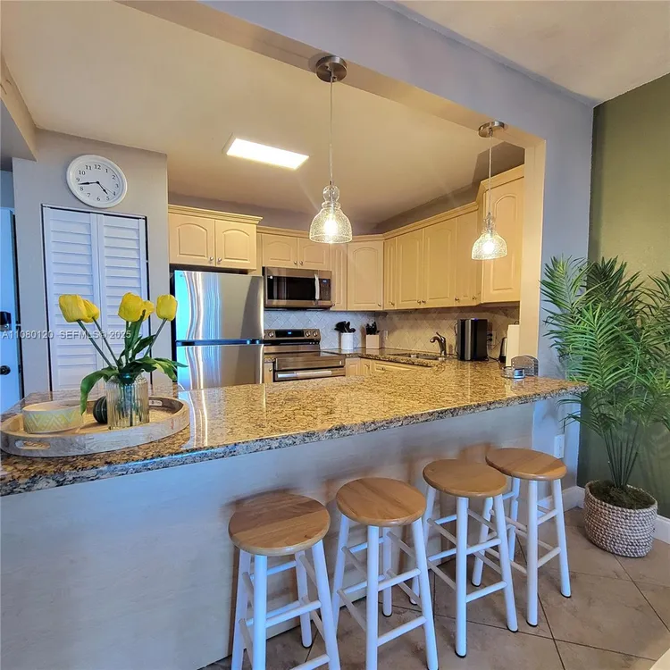 Alexander Towers #407 image #8