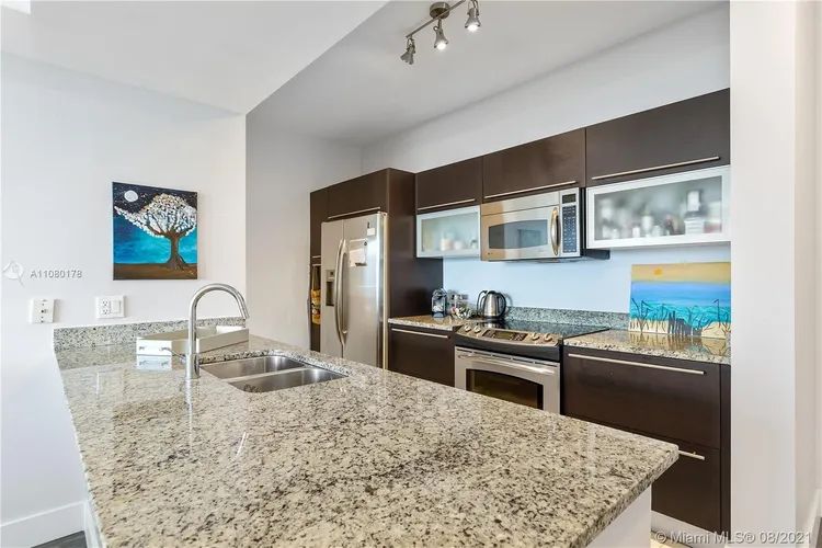 The Plaza on Brickell North #2700 image #6