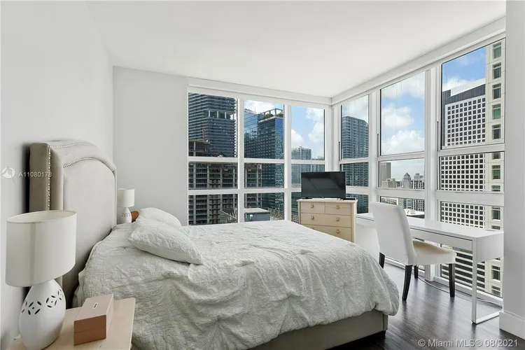 The Plaza on Brickell North #2700 image #8