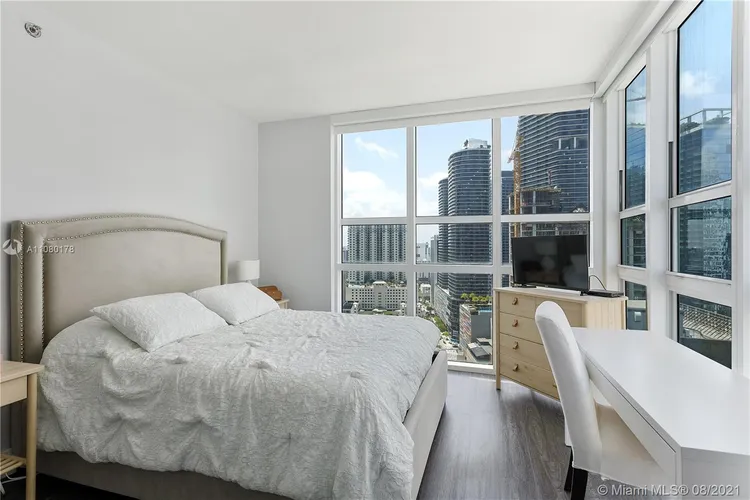 The Plaza on Brickell North #2700 image #9