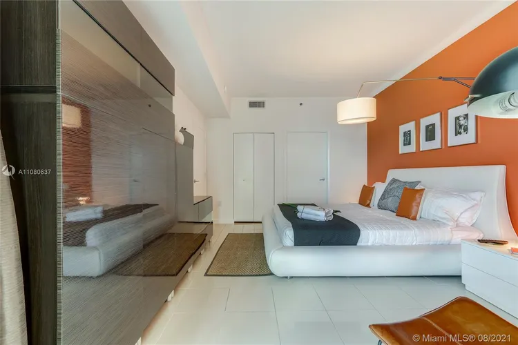 Mutiny Park #2114 image #12