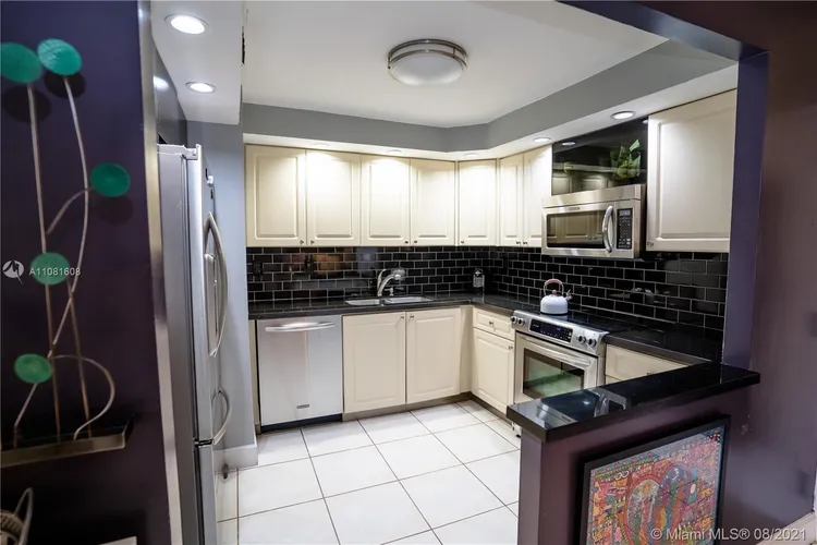 Costa Bella #1405 image #11