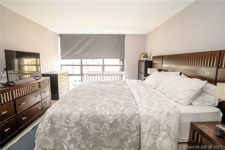 Costa Bella #1405 image #17