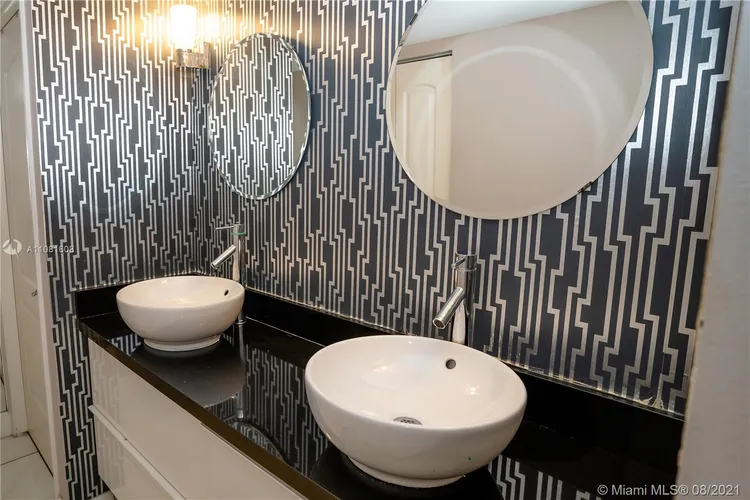 Costa Bella #1405 image #18