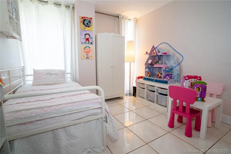 Costa Bella #1405 image #20