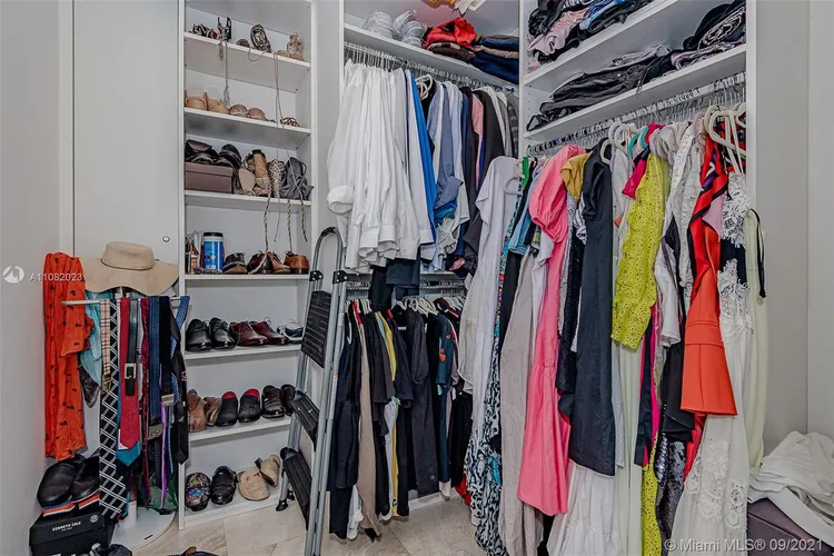 Trump Tower 2 #3205 image #23