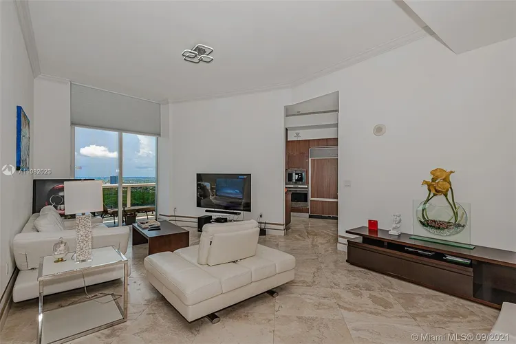 Trump Tower 2 #3205 image #8