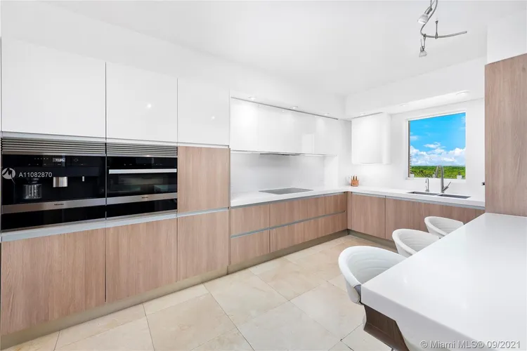 Ocean Club - Ocean Tower One #802 image #12