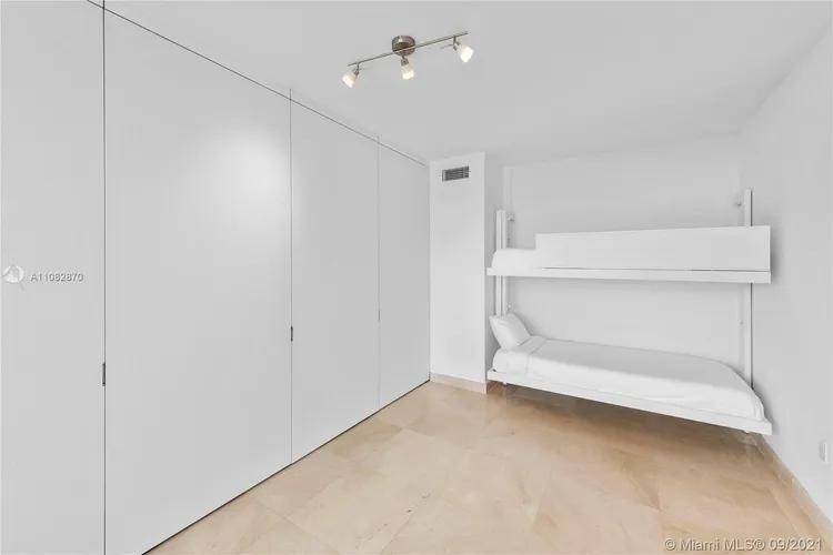 Ocean Club - Ocean Tower One #802 image #22