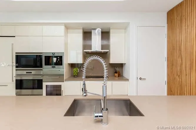 Chateau Beach Residences #1503 image #13