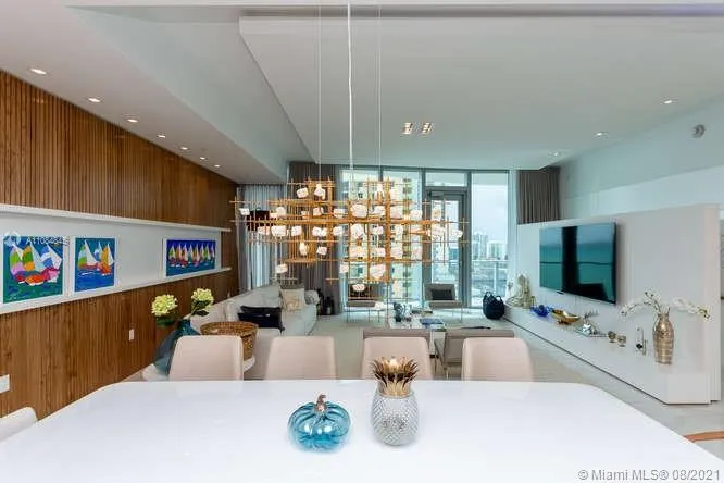 Chateau Beach Residences #1503 image #15