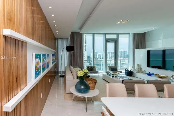 Chateau Beach Residences #1503 image #21