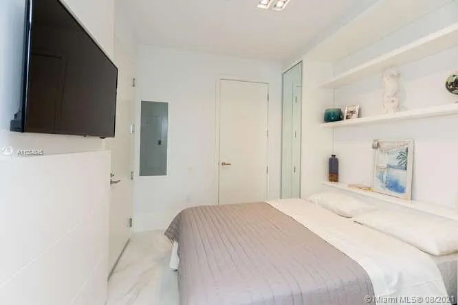 Chateau Beach Residences #1503 image #44