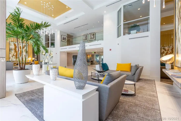 South Tower at the Point #2701 image #43