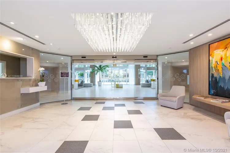 South Tower at the Point #2701 image #44