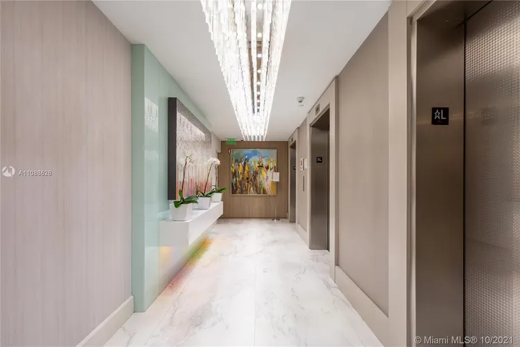 South Tower at the Point #2701 image #45