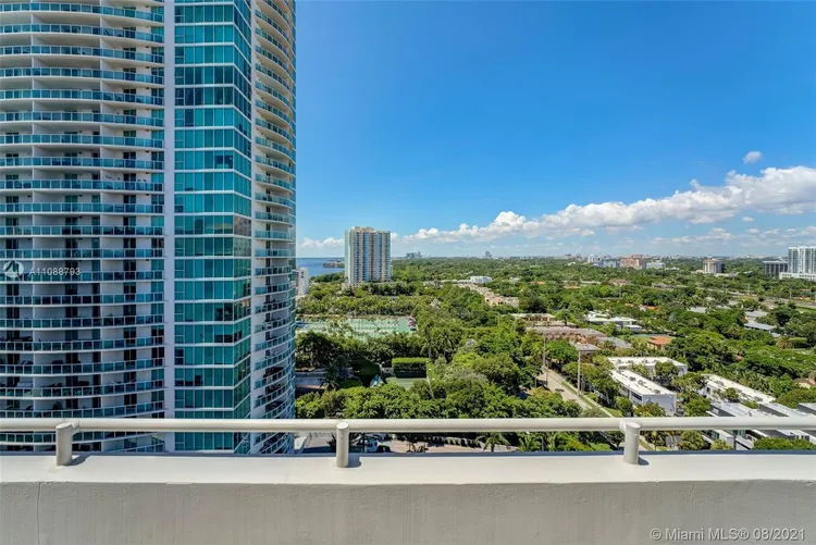 Atlantis on Brickell #PH06 image #21