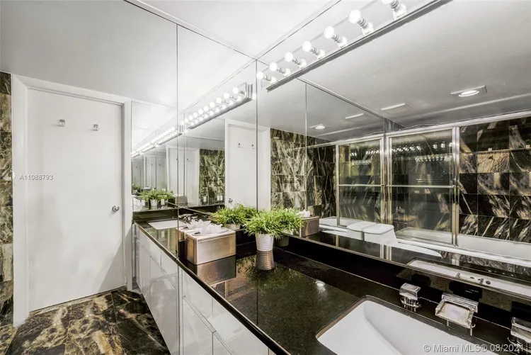 Atlantis on Brickell #PH06 image #28