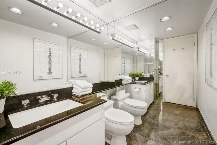 Atlantis on Brickell #PH06 image #35