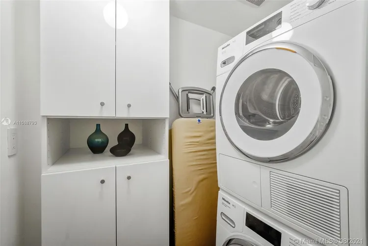 Atlantis on Brickell #PH06 image #36