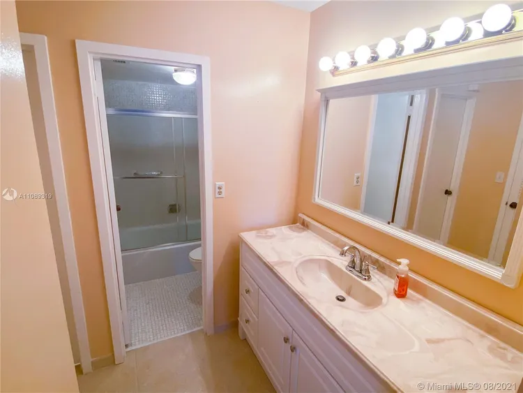 Parker Plaza Estates #903 image #15