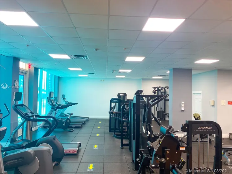 Parker Plaza Estates #903 image #23