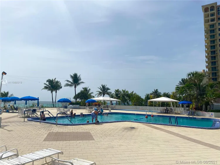 Parker Plaza Estates #903 image #26