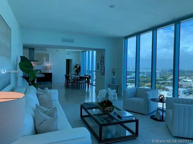 Carillon Condo North Tower #2404 image #25