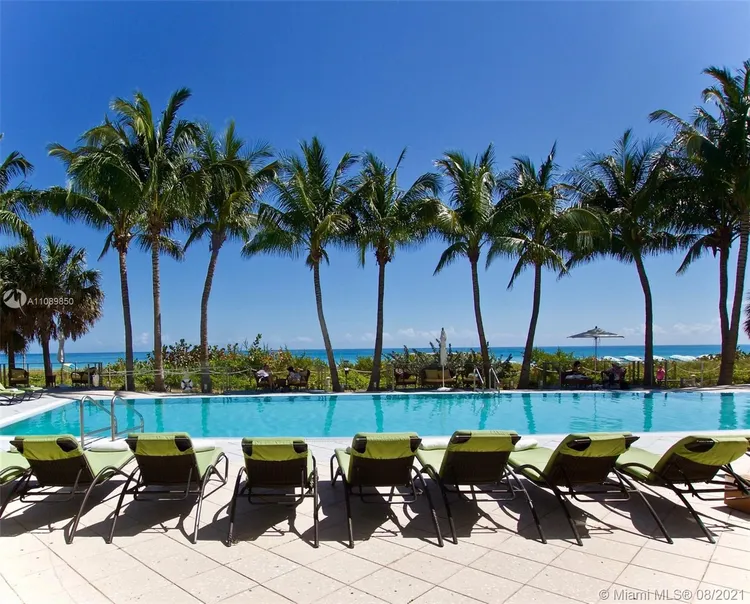 Carillon Condo North Tower #2404 image #27