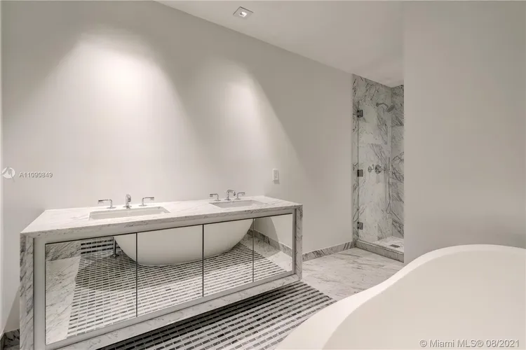 Elysee Miami #3702 image #21