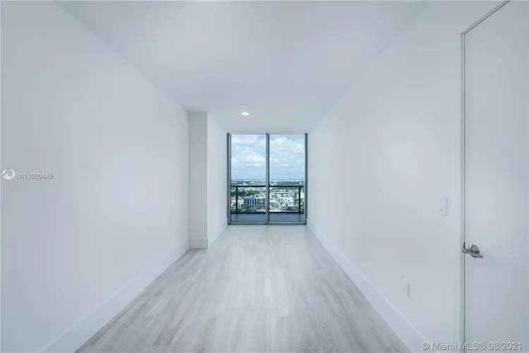 Elysee Miami #3702 image #24